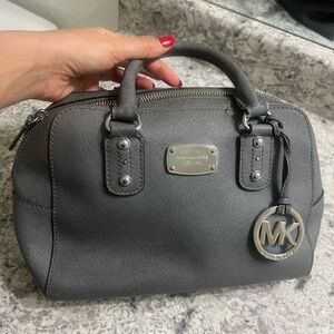 Gray Micheal Kors Mini purse